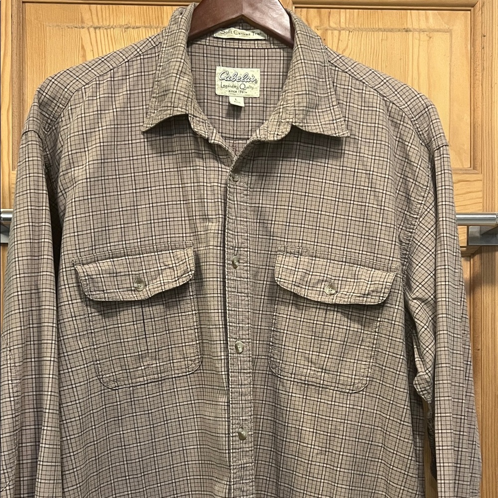Cabela's Men's Tan Checkered Button Down Soft Canvas Trail Shirt Sz L